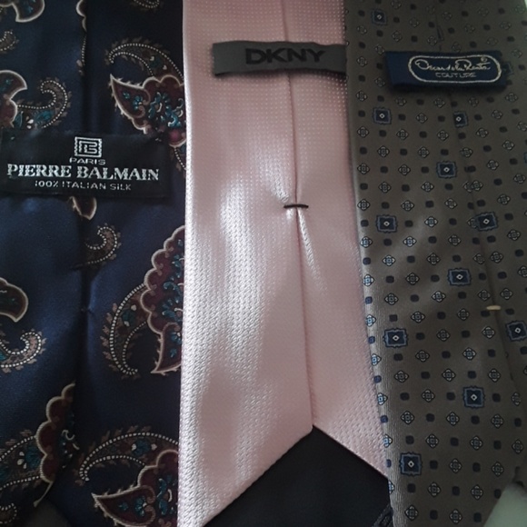 BALDMAIN, DKNY, OSCAR DE LA RENTA TIES - Picture 3 of 3